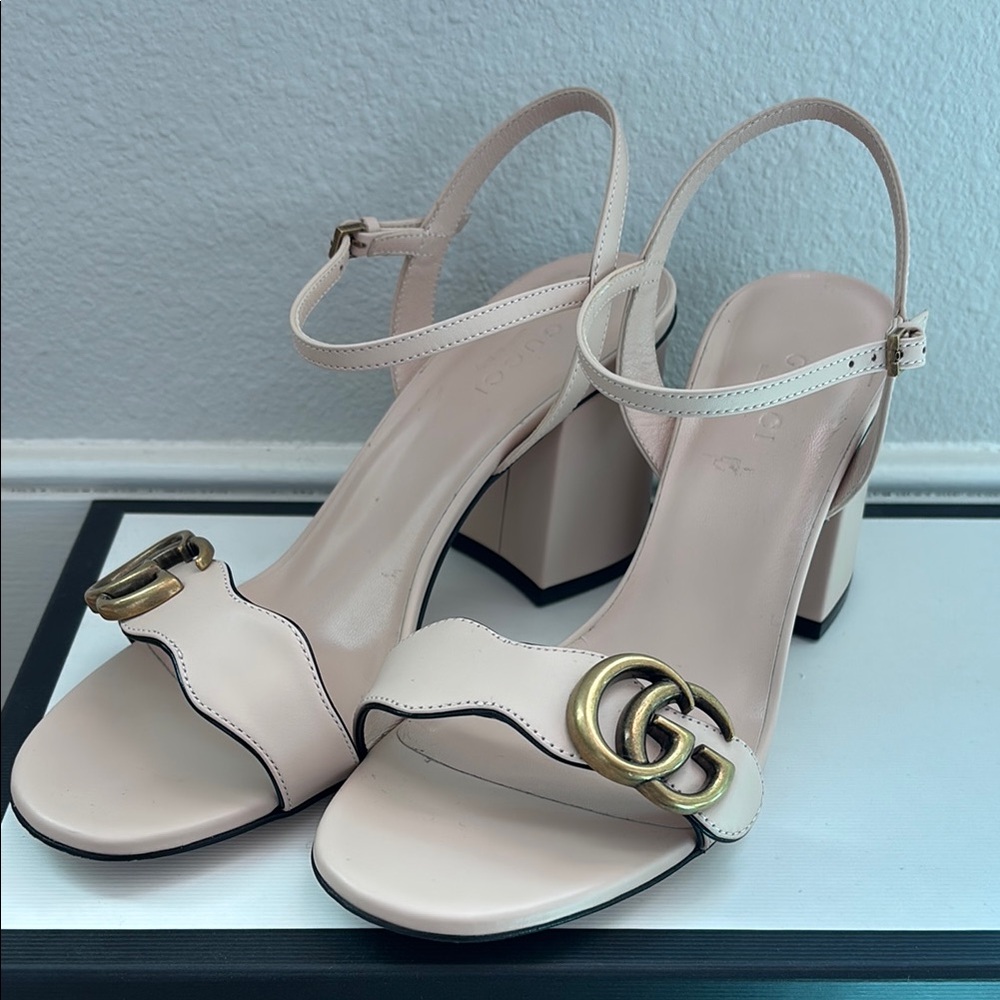 Gucci GG marmont block heel sandals size 36💛